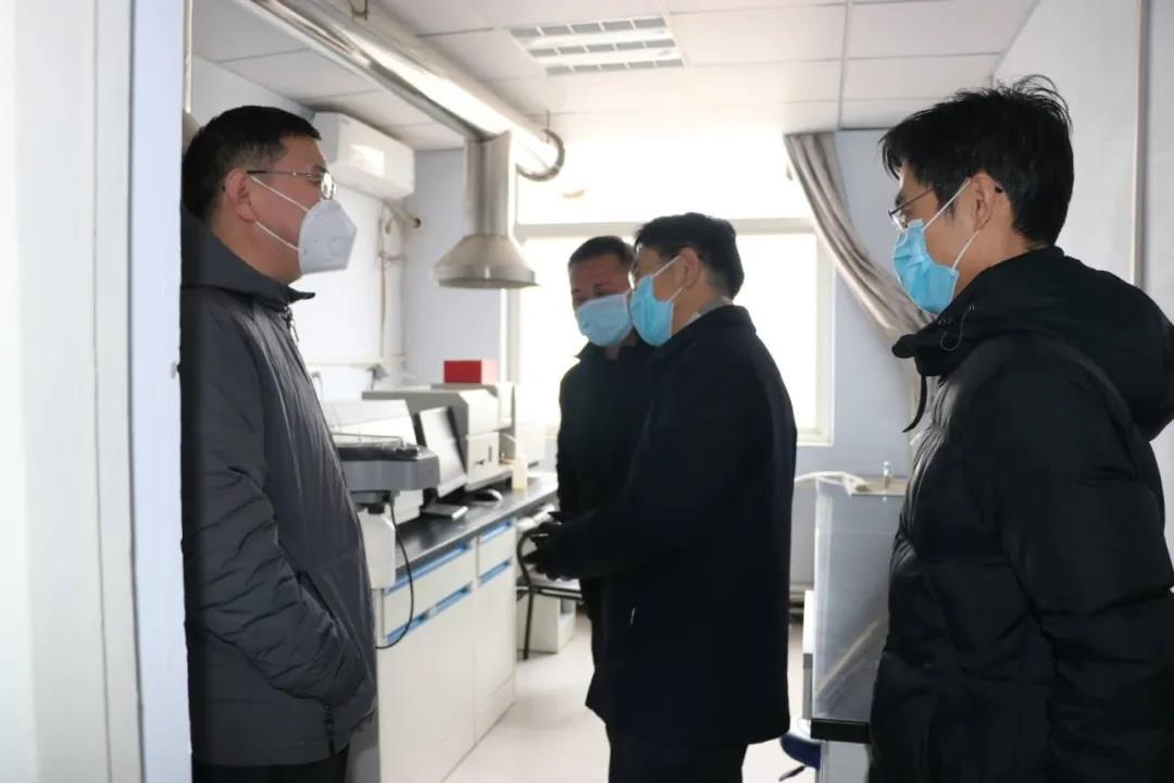 市,國(guó)資委,、,衛(wèi)健,委,領(lǐng)導(dǎo),到,公司,檢查,2月, . 市國(guó)資委、市衛(wèi)健委領(lǐng)導(dǎo)到公司檢查指導(dǎo)防疫工作